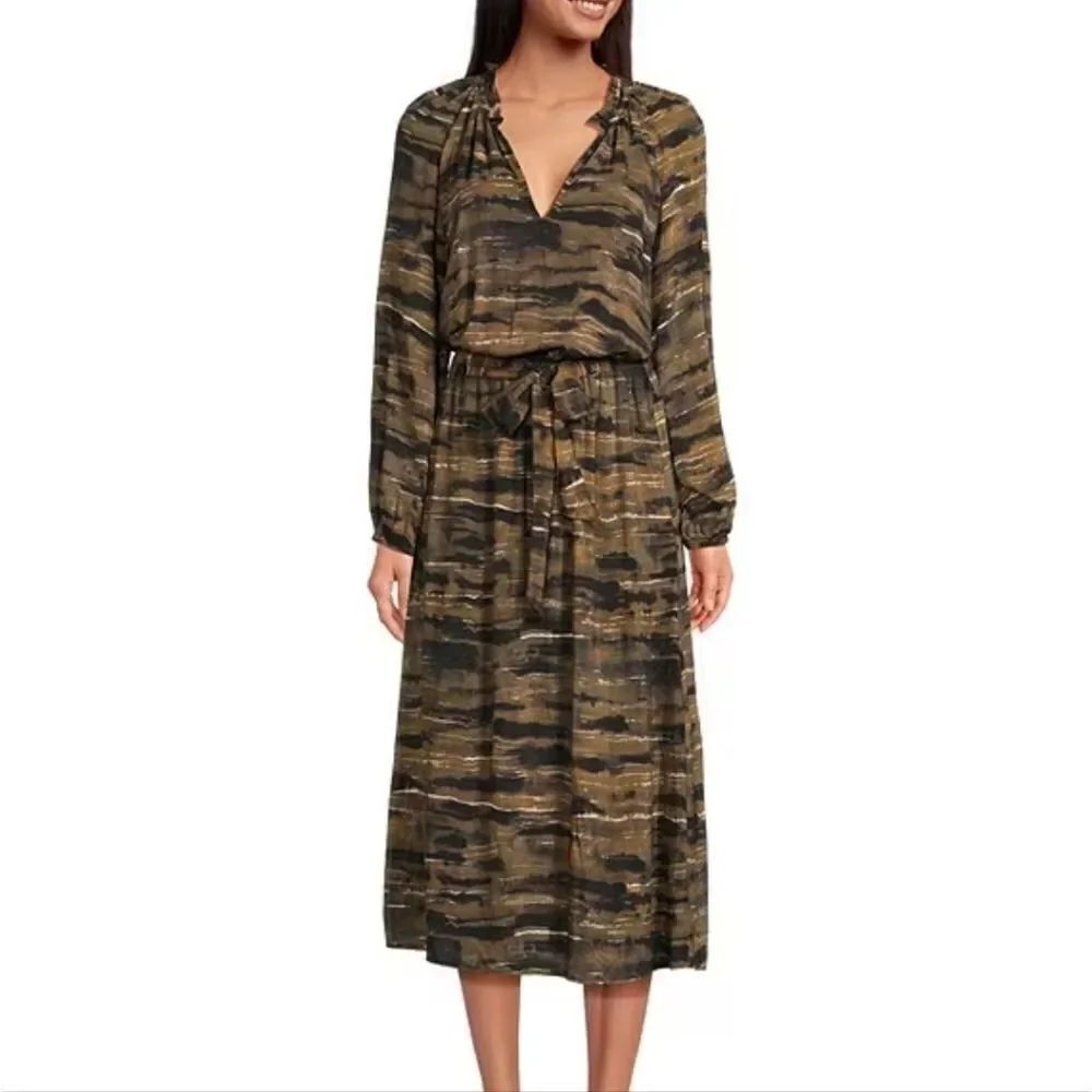 Cloth & Stone Ruffled V-Neck Animal Print Belted Midi Dress Small